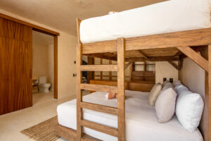 DESIGN VILLAS WITH EXCELLENT LOCATION