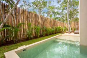 DESIGN VILLAS WITH EXCELLENT LOCATION