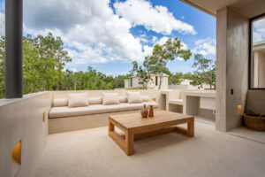 DESIGN VILLAS WITH EXCELLENT LOCATION