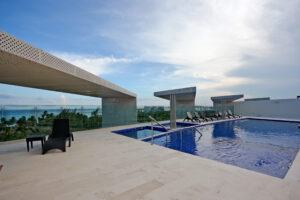 Elegant Sanctuary Between Jungle And Sea