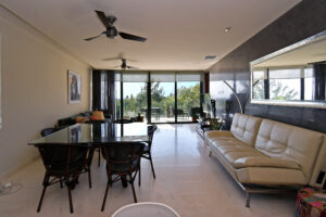 Elegant Sanctuary Between Jungle And Sea