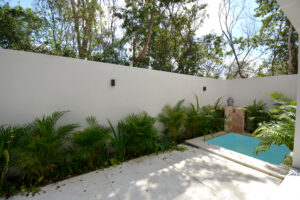 3 BEDROOM HOUSE IN A GATED COMMUNITY WITH A STYLE OF LIVING