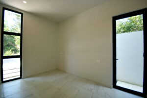 3 BEDROOM HOUSE IN A GATED COMMUNITY WITH A STYLE OF LIVING