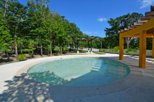 3 BEDROOM HOUSE IN A GATED COMMUNITY WITH A STYLE OF LIVING