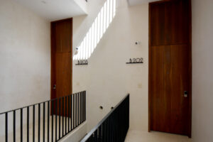 INCREDIBLE APARTMENT WITH PRIVATE BALCONY AND DOUBLE APARTMENT OPTION