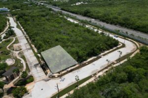 EXCLUSIVE CONTEMPORARY HOME IN YUCATÁN COUNTRY CLUB