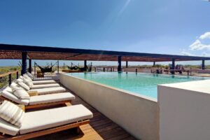 LUXURY CONDO WITH PRIVATE POOL IN AMELIA ALDEA ZAMA