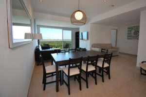 MALECON OASIS: EXCLUSIVE FULLY FURNISHED PANORAMIC APARTMENT