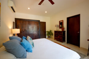 GREAT INVESTMENT OPPORTUNITY 3 CONDOS IN ONE
