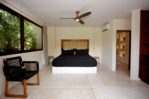 Exclusive 5-Bedroom Contemporary Retreat