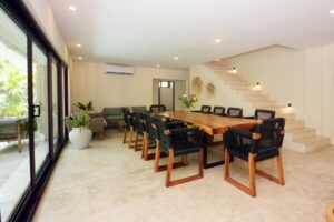 Exclusive 5-Bedroom Contemporary Retreat
