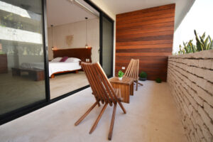 YOUR TROPICAL OASIS AWAITS: A LUXURIOUS RETREAT IN TULUM
