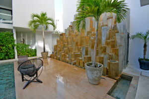 YOUR TROPICAL OASIS AWAITS: A LUXURIOUS RETREAT IN TULUM