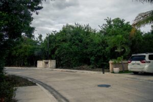 RESIDENTIAL LOT IN GATED COMMUNITY