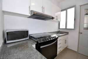 CONTEMPORARY ELEGANCE IN A PRIME DESTINATION