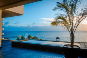 ULTRA LUXURIOUS BEACHFRONT PENTHOUSE