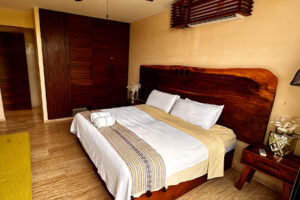 LUUM ZAMA LUXURY PENTHOUSE WITH ROOFTOP, LARGE TERRACE, PRIVATE POOL AND VIEWS