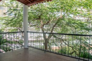 LAS BRISAS RESIDENCES – B302