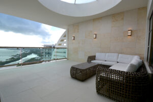 STUNNING OCEANFRONT PENTHOUSE WITH CARIBBEAN VIEWS