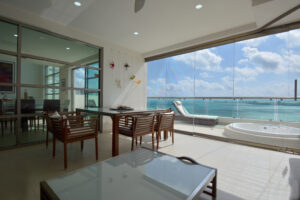 STUNNING OCEANFRONT PENTHOUSE WITH CARIBBEAN VIEWS