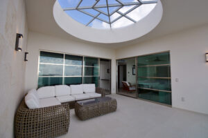 STUNNING OCEANFRONT PENTHOUSE WITH CARIBBEAN VIEWS