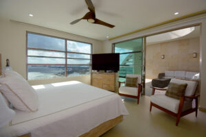 STUNNING OCEANFRONT PENTHOUSE WITH CARIBBEAN VIEWS