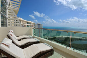 STUNNING OCEANFRONT PENTHOUSE WITH CARIBBEAN VIEWS
