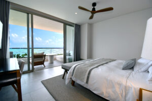 PRIVATE RESIDENCE OCEANFRONT OF CARIBBEAN SEA – TOTAL ELEGANCE IN EVERY DETAIL