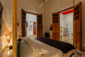 Private modern colonial estate with lush gardens in Mérida’s Historic Center