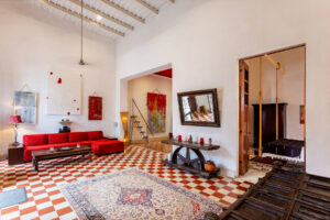 Private modern colonial estate with lush gardens in Mérida’s Historic Center