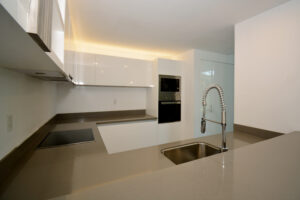 BRIGHT APARTMENT IN UNMATCHED LOCATION