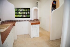 LAS BRISAS RESIDENCES – 6 CONDO COMPOUND