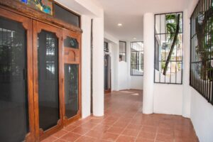 LAS BRISAS RESIDENCES – 6 CONDO COMPOUND