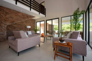SERENE LIFE IN A CONTEMPORARY VILLA