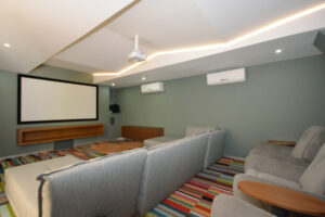 STUDIO AT THE CITY, WITH GREAT AMENITIES