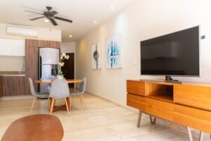 L CONDOS LIFESTYLE APARTMENT