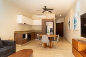 L CONDOS LIFESTYLE APARTMENT