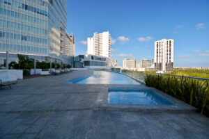 LIVE ABOVE IT ALL – FURNISHED OASIS MALECÓN APARTMENT WITH VIEWS