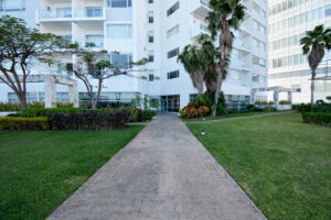LIVE ABOVE IT ALL – FURNISHED OASIS MALECÓN APARTMENT WITH VIEWS