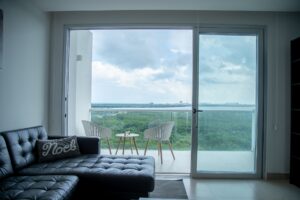LIVE ABOVE IT ALL – FURNISHED OASIS MALECÓN APARTMENT WITH VIEWS