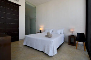 Coastal oasis high ceilings in Mamitas Beach
