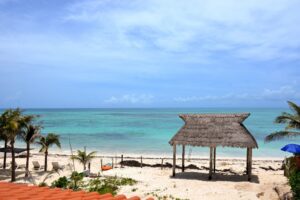 PLAYA PARAISO BEACHFRONT TRES LEONES VILLA