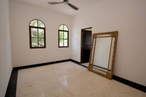 PLAYA PARAISO BEACHFRONT TRES LEONES VILLA