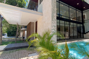 Luxury Residence with Private Pool
