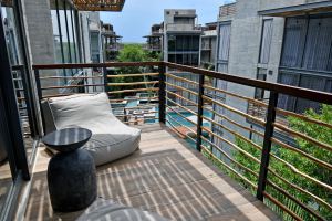 Exclusive Pent-house with Private Whirlpool Tub