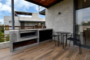Exclusive Pent-house with Private Whirlpool Tub
