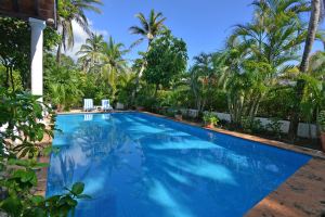OCEANVIEW TROPICAL ESCAPE RETREAT