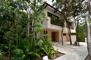 Private Sanctuary of Absolute Exclusivity