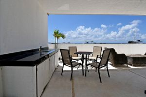 Boutique Building in Downtown Playa del Carmen
