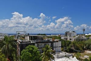 Boutique Building in Downtown Playa del Carmen